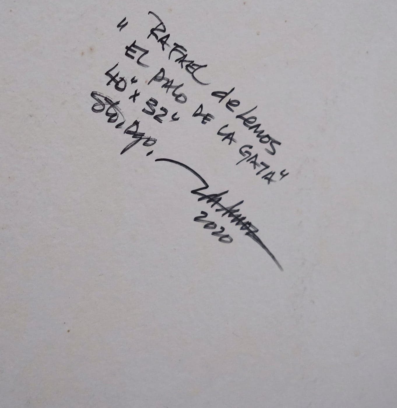 Reverso firmado de "El palo de la gata": título, medidas y año manuscritos